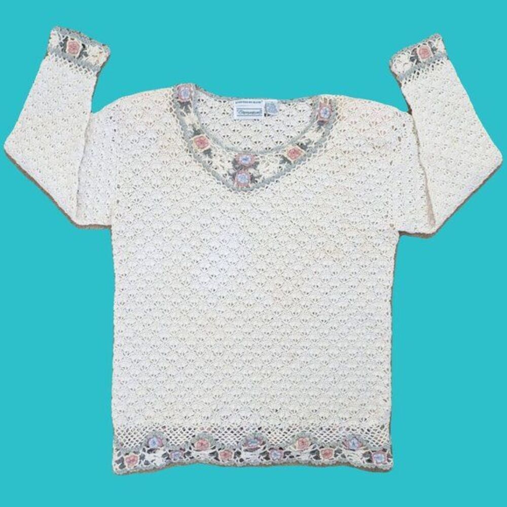 Shenanigan's Vintage Cream Crocheted Sweater Size S Preowned